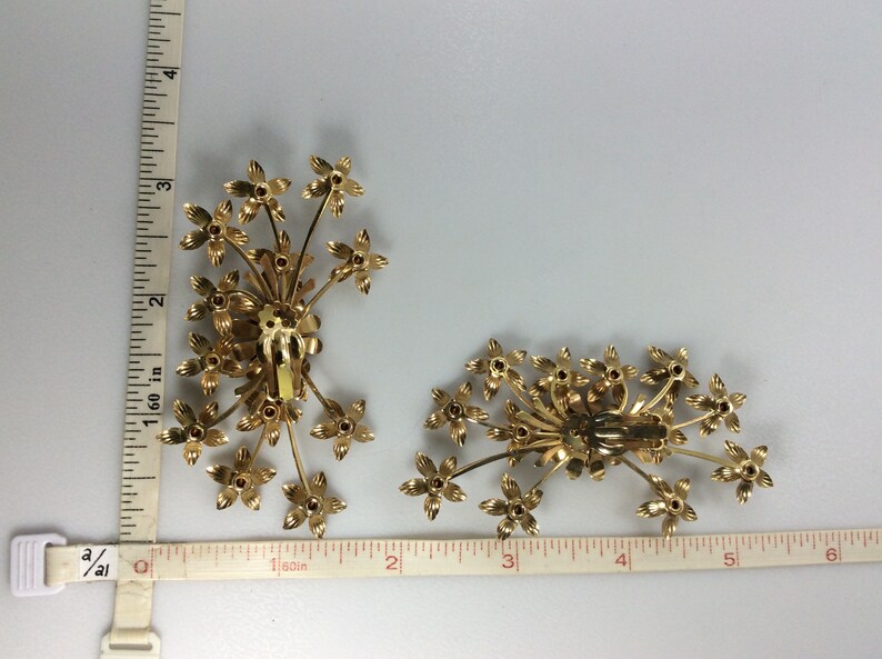 Vintage Clip On Earrings Gold Toned Flower Spray With Clear Rhinestones And Faux Pearl Used