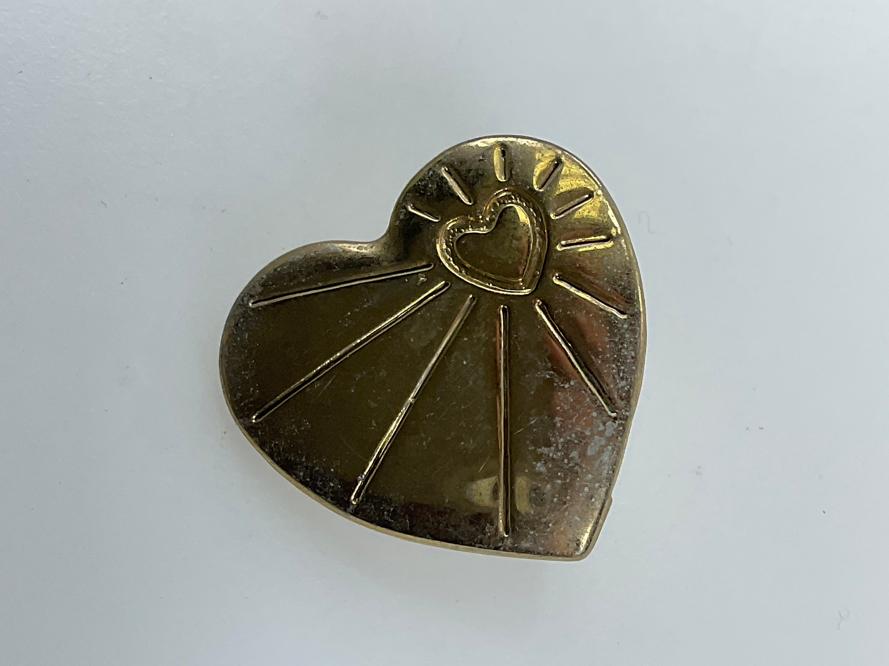 Collectable Variety Gold Heart Pins - Bengies Drive-In Theatre