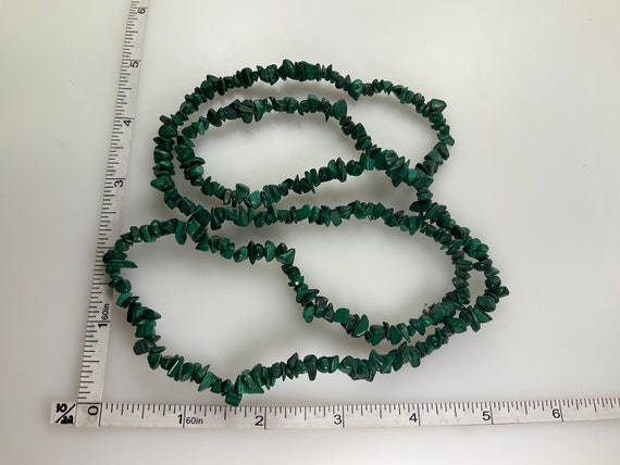 Vintage 34” Necklace With Malachite Stone Chip Be… - image 2