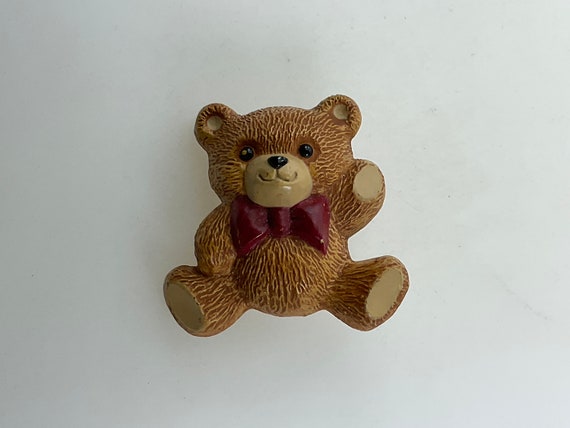 Vintage Hallmark Pin Brooch Teddy Bear With Bow B… - image 1