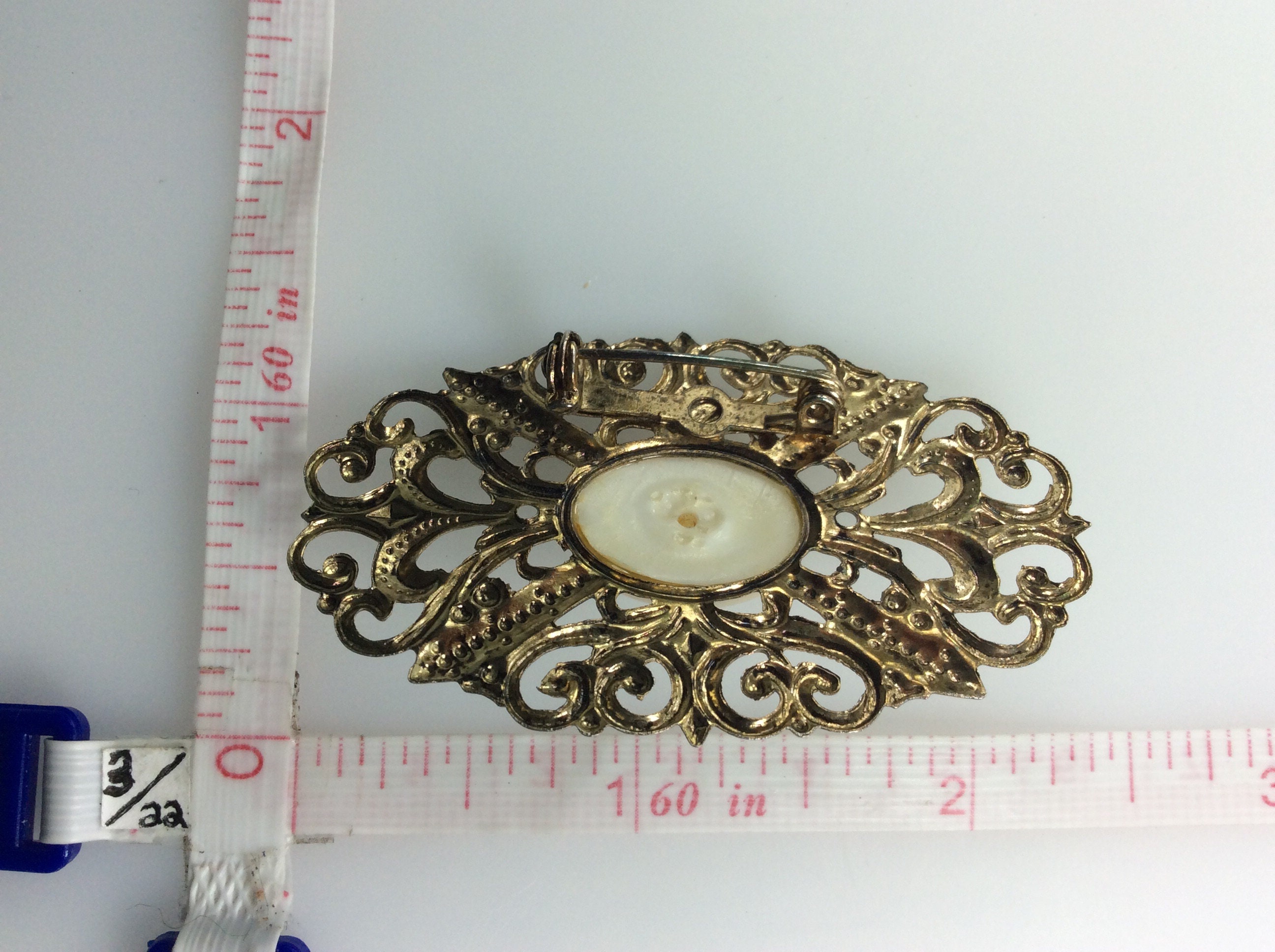 Vintage Pin Brooch Gold Toned Rose with White Faux Pearl used