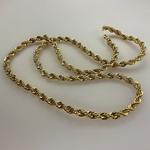 Vintage 28” Necklace Gold Toned Twist Rope Chain Used