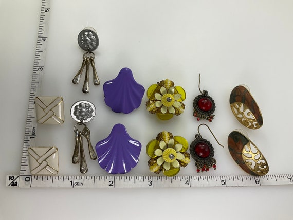 Vintage Lot 6 Pair Earrings Assorted Designs Mino… - image 2