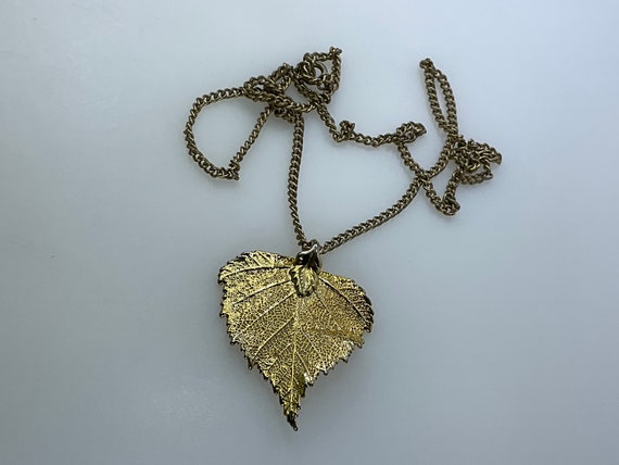 Vintage 24” Necklace Gold Toned Aspen Leaf Used - image 1