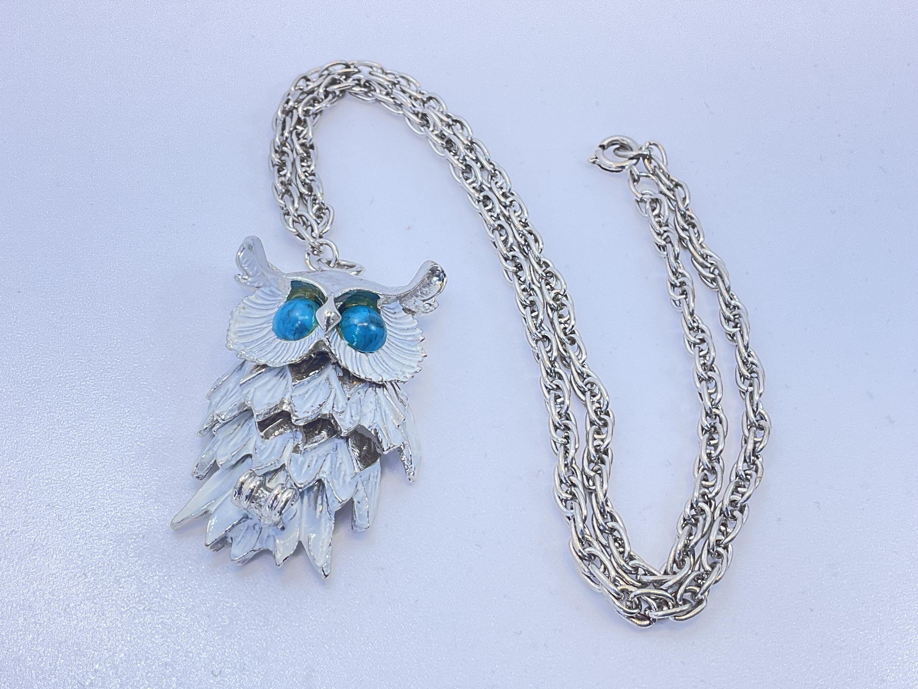 Vintage 18&rdquo; Silver Toned Necklace And Owl Pendant With White Enamel Blue Stones Used