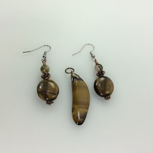 Vintage Pendant Dangle Earrings Set Tiger Eye And Ocean Jasper Used