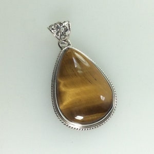 Vintage Pendant Sterling Silver 925 Teardrop Design With Tiger Eye Used