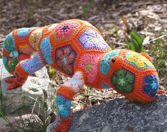 Leon the African Flower Chameleon Crochet pattern - Download only