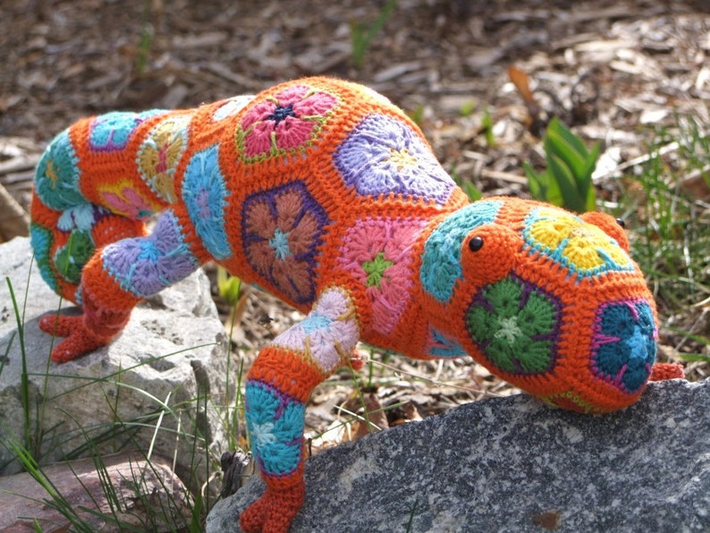 Leon the African Flower Chameleon Crochet pattern Download only image 1