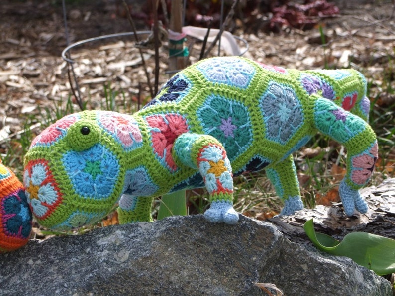 Leon the African Flower Chameleon Crochet pattern Download only image 2