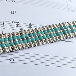 Learn a Stitch beading pattern Tutorial Ladder Stitch using 1 needle step by step diagram photo instructions