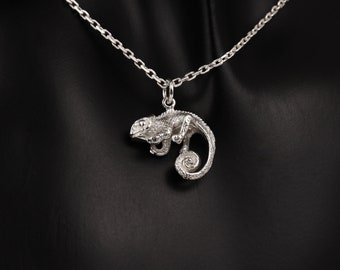 Silver Chameleon Necklace, Lizard Pendant on Silver Chain