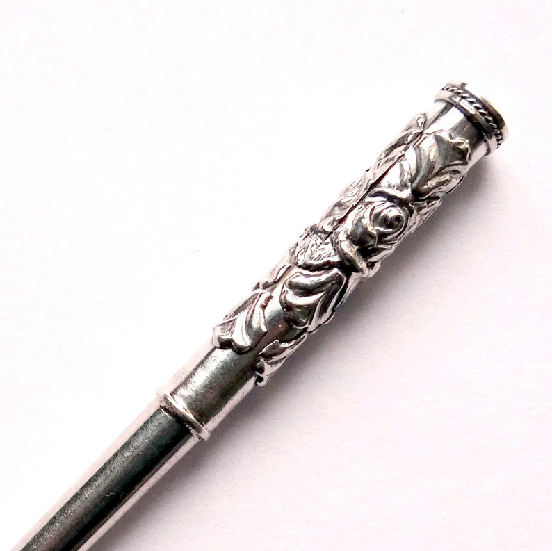 Cigarette Holder for Slim Cigarettes with Rose Ornaments made Etsy Cigarette Holder for Slim Cigarettes with Rose Ornaments made Etsy