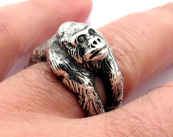 Bague de gorille argent, anneau argenté, anneau argenté sterling, anneau de singe, anneau d’animal, art de gorille, bijoux faits à la main d’anneau d’anneau d’argent de singe, anneau de Roi Kong