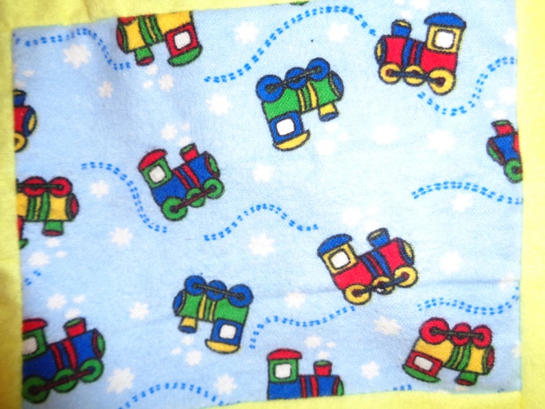 Children/'s Little Train Blanket Old Fashioned Quilt for Babies and Toddlers