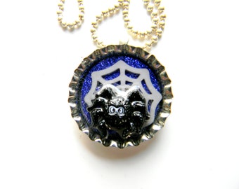 Bottle Cap Necklace - Spider on Web