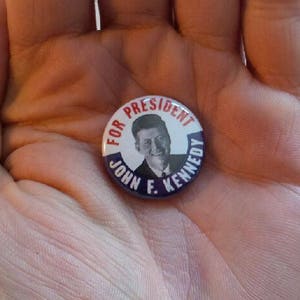 John F. Kennedy Genuine Imitation Campaign Button image 4