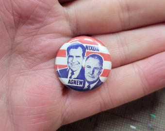 Richard Nixon Spiro Agnew Äkta Imitation Kampanjknapp