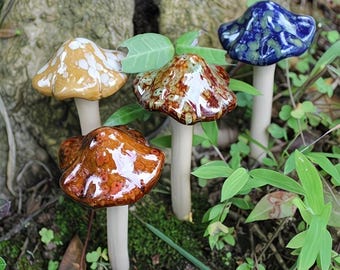 4.5" Ceramic Mushroom for Garden, Toadstool for Yard, Fairy Garden - Lawn Ornament Décor, Pottery Ornament Wonderland - Random Color