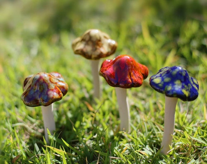 4.5 Ceramic Mushroom for Garden, Toadstool for Yard, Fairy Garden Lawn ...