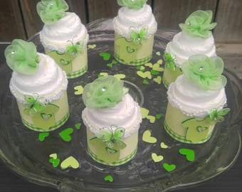 Mini Diaper Cupcakes
