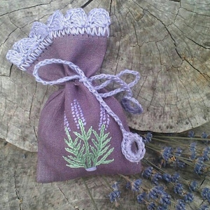 Handmade  Linen  Lavender Sachet filled with naturally grown eco lavender , eco lavender Bag , potpourri