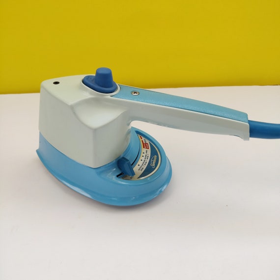 Works Vintage Sunbeam Iron Small Travel Blue 1960s 1950s