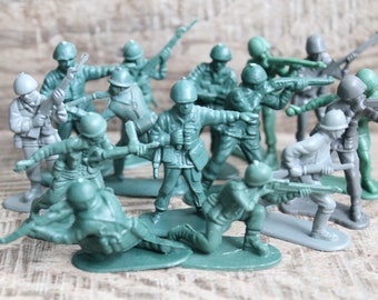 miniature soldiers for sale