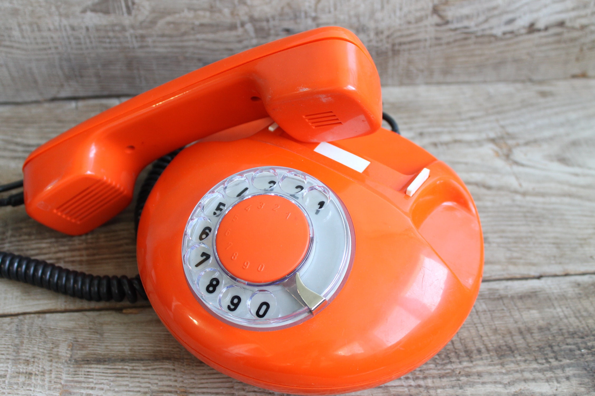 Vintage rotary telephone / Tesla / circle dial rotary phone / Etsy 日本