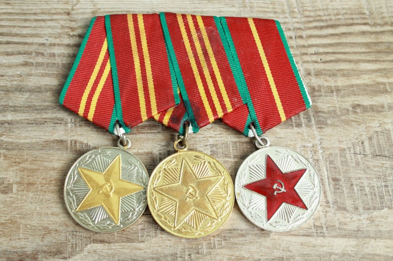 3 Vintage Soviet military medals on one block USSR Armed Forces for 10 15 /& 20 years Irreproachable Service