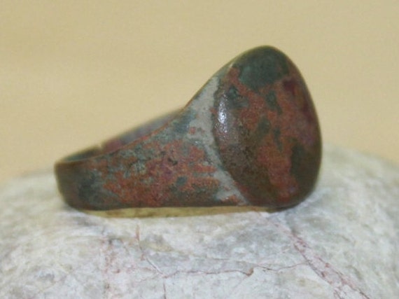 Authentic Antique Rusty Ring from Archaeological … - image 1