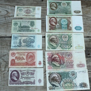 Vollständiger Satz von 10 Vintage-Sowjet-Banknoten / seltenes seltenes Papiergeld der UdSSR (1, 3, 5, 10, 25, 50, 100, 200, 500 und 1000 Rubel).