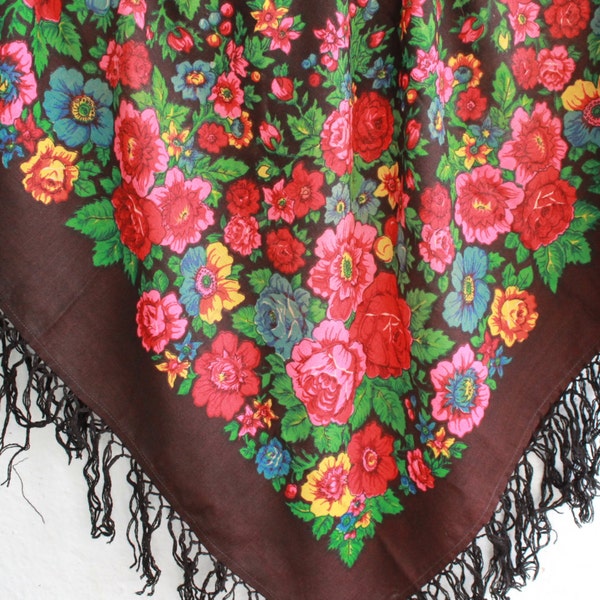 vintage wool shawl, 37.5" (950 mm), Piano shawl, fringe Large floral shawl, vintage floral scarf, Grandma shawl, russian shawl