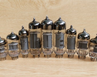 lot of 9 Vacuum Tubes / radio valves /  Steampunk supplies / Altered Art /  Radio Components / Radio Lamp / rare finds / Soviet vintage