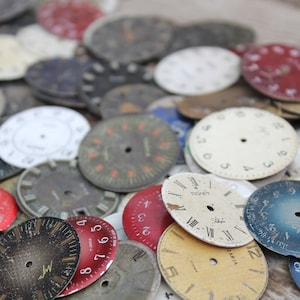 1.1-1.2 &quot;  vintage watch faces  set of 50  watch faces USSR   watches dials circle dials  Old Vintage watch parts  steampunk supplies