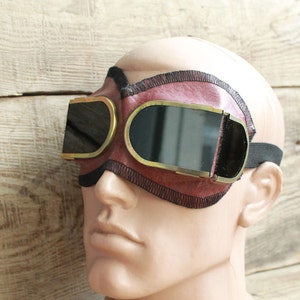 Steampunk Goggles with dark Eye Caps Vintage  glasses Steampunk Goggles Pilot Vintage Eyewear cyber goggles safety
