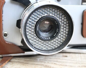 RARE RUSSIAN USSR ZORKI 10 CAMERA + INDUSTAR - 63 lens Soviet Vintage OLD