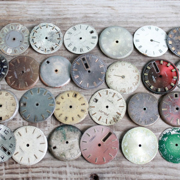 vintage watch faces ...  set of 25  watch faces USSR ...  watches dials ... circle dials ... Old Vintage watch parts ... steampunk supplies