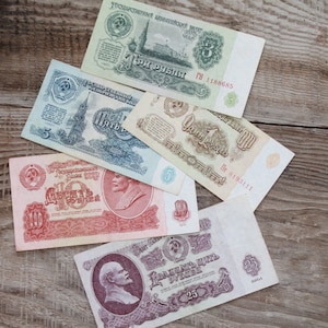 Vintage Soviet Banknotes / Paper Money Set of 5 ...1961 year... 1, 3, 5, 10, 25 rubles image 1