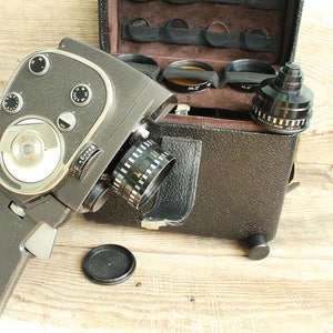 Vintage Movie Camera Zenit Quartz 2x8S 1M, Vintage Film Camera - Cine Camera - Collectible Camera - Working Camera