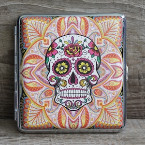 collectible cigarette case, cigarette holder, old box retro cigarette holder vintage cigarette case Vintage Cigarette Holder
