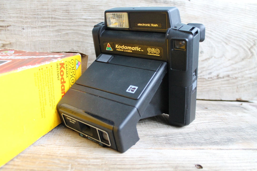 Kodamatic 950 Instant Camera: Vintage Kodak Camera in Original Box