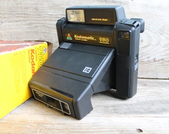 Kodamatic 950 Instant Camera: Vintage Kodak Camera in Original Box