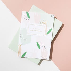 Oh Hey There cumpleaños chica Camo Card - Polvo verde sobre