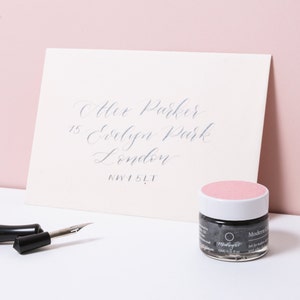 Midnight Schimmer Kalligraphie Tusche | Schimmernde handgemachte Kalligraphie-Tinte | Moderne Kalligraphie-Tusche | Dip-Pen-Tinte | Kupferdruck Kalligraphie Tinte