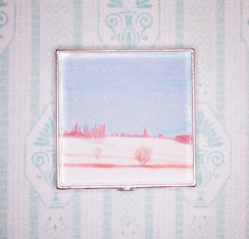 FAST DELIVERY MADE IN USA QUEEN LOUISE OF PRUSSIA Dollhouse Miniature Picture