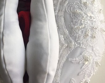 Ultimate ring pillow! Wondrous Vulva Puppet