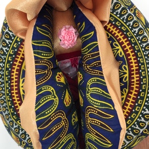 Dashiki Wondrous Vulva Puppets