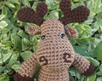 CROCHET PATTERN: Mortimer Moose