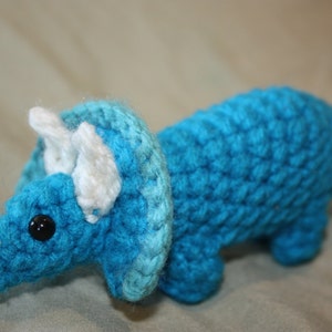 CROCHET PATTERN: Hatching Dinosaur Eggs image 3